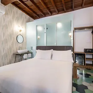 Hotel Dimora Trevi, Rome