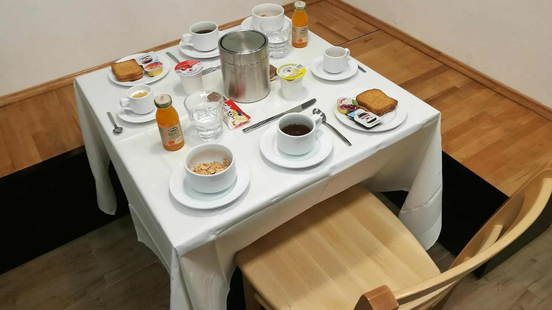 Hotel Al Trenino Accomodation Roma