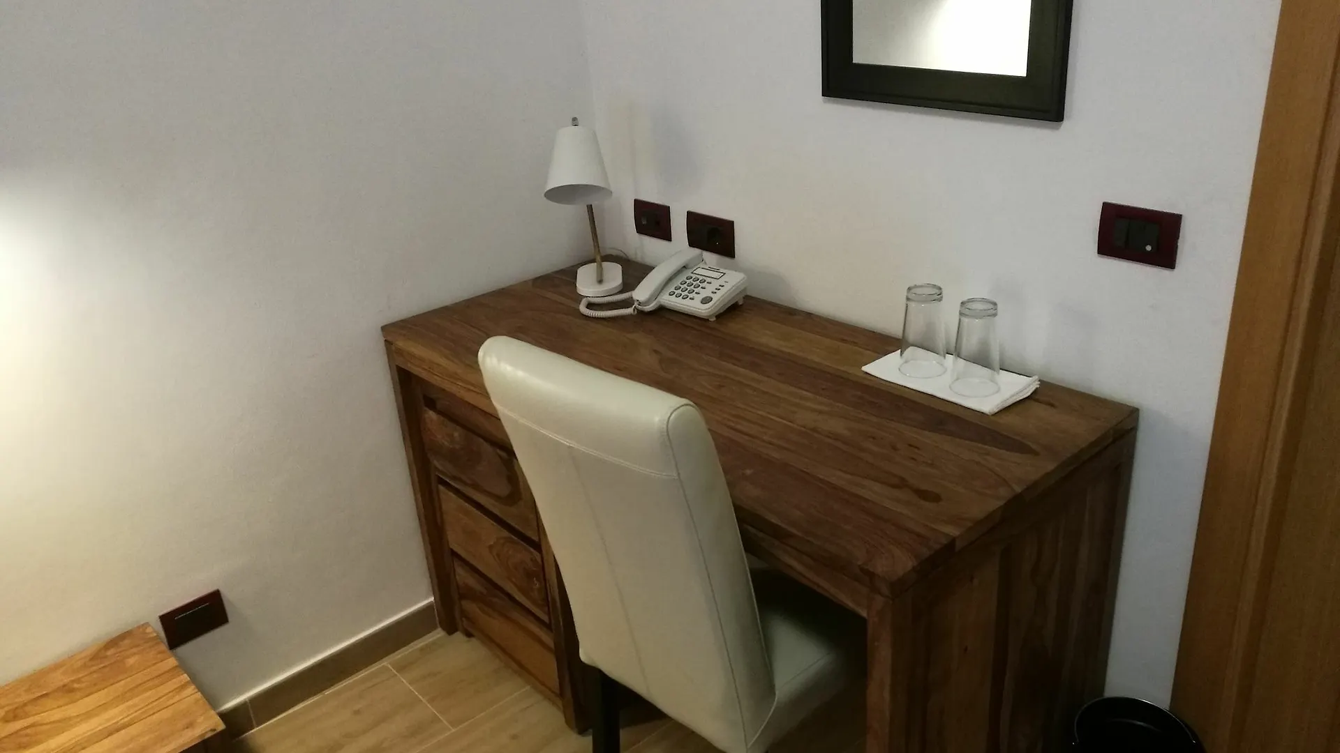 Al Trenino Accomodation Roma Hotel