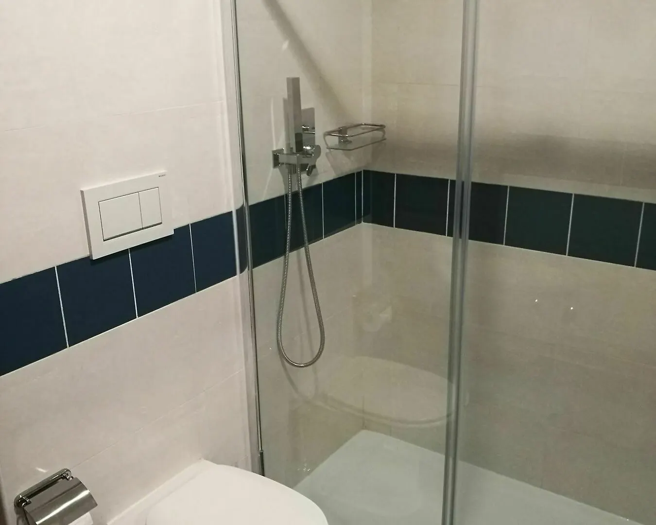 Al Trenino Accomodation Roma Hotel